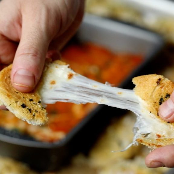 Mozzarella Garlic Bread Dippers With Tomato So